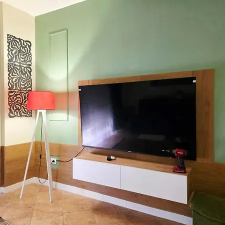 Appartement Reo's Golem (Tirana)