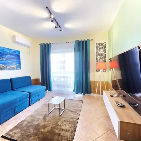 Reo's Apartamento Golem (Tirana)